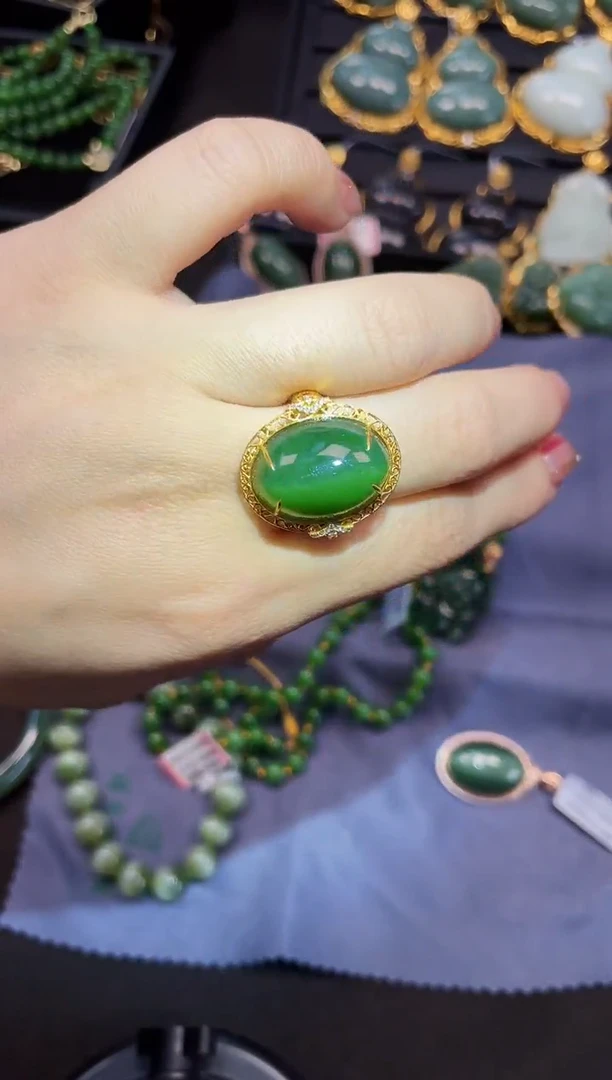 【闪购商品】和田玉戒指18K金镶嵌多样性发一Z