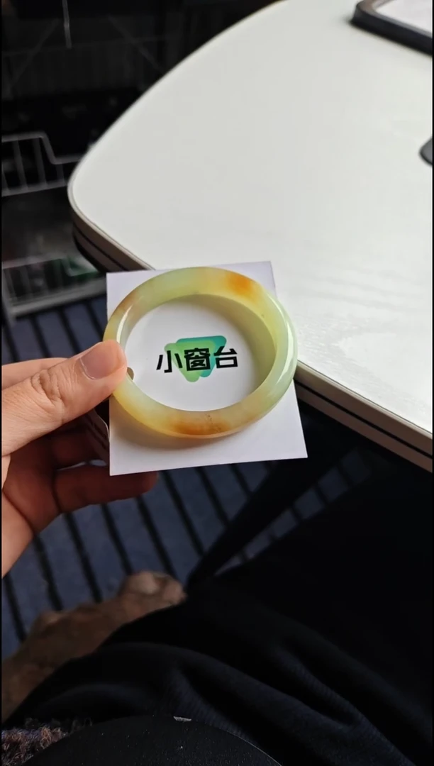 未镶嵌手镯和田玉和田玉手镯未镶嵌