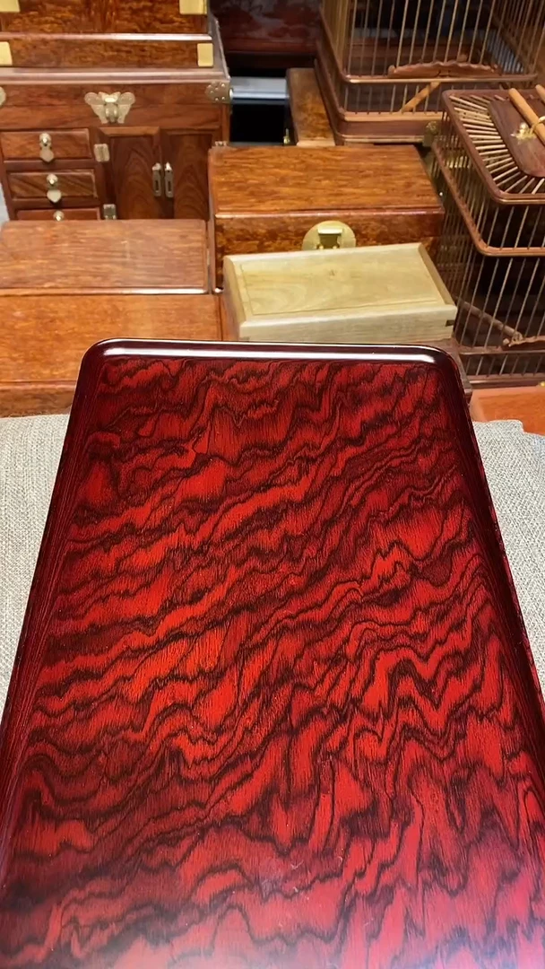 【闪购商品】红酸枝木类木艺茶盘一个