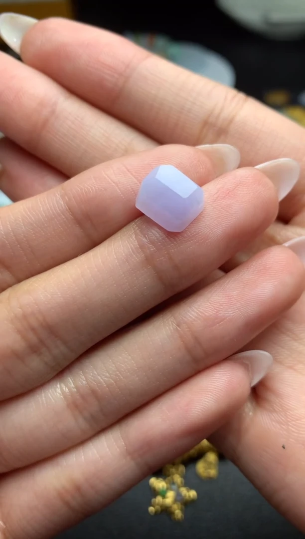 【闪购商品】定制翡翠未镶嵌毛货