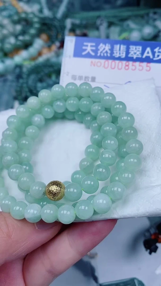 翡翠未镶嵌颈饰00008555