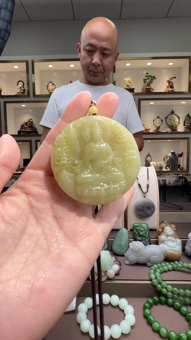 颈饰未镶嵌和田玉苏