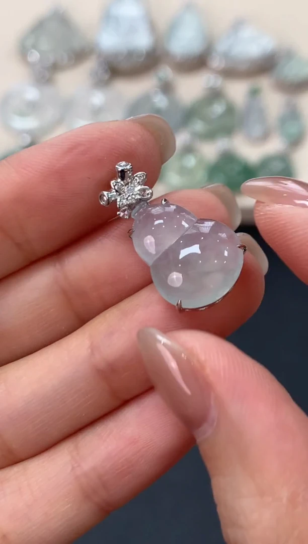 翡翠18K金镶嵌吊坠(不含链)葫芦吊坠1980