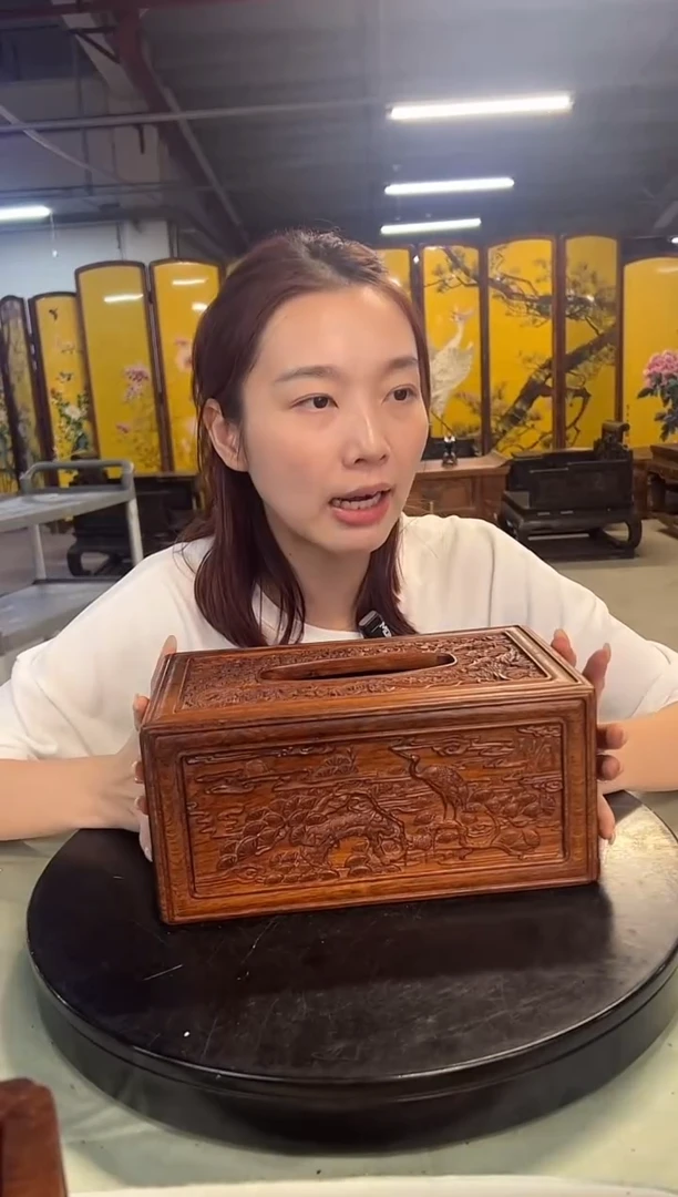 木d****yDZ69A01-P8MK-鹿鹤纸巾盒（拍）160538