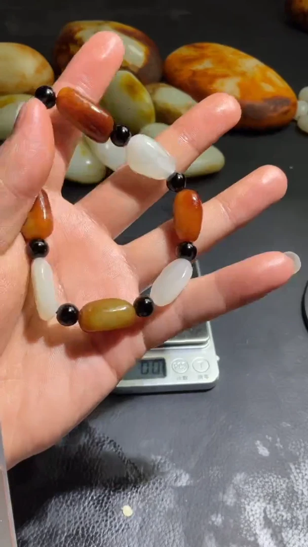 【闪购商品】和田玉手链未镶嵌和田玉籽石手链