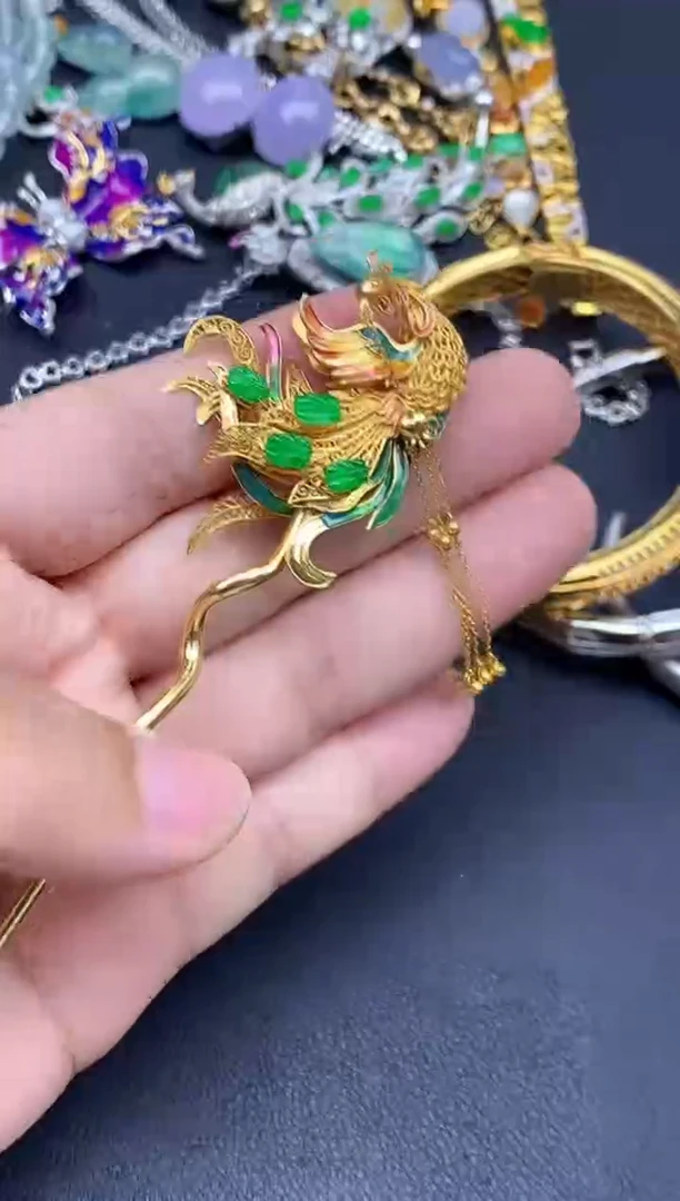 吊坠(不含链)18K金镶嵌翡翠643-春日珠宝