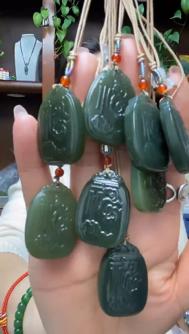 颈饰未镶嵌和田玉多样性发货其中发一