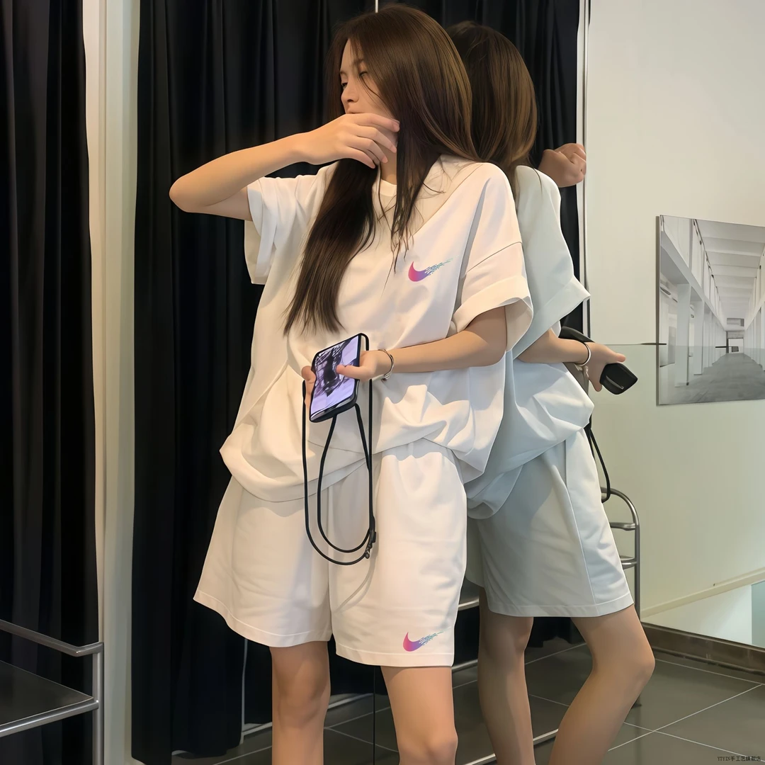 官方旗舰奥特莱斯正版情侣夏日运动套装两件套短袖T恤短裤时尚风