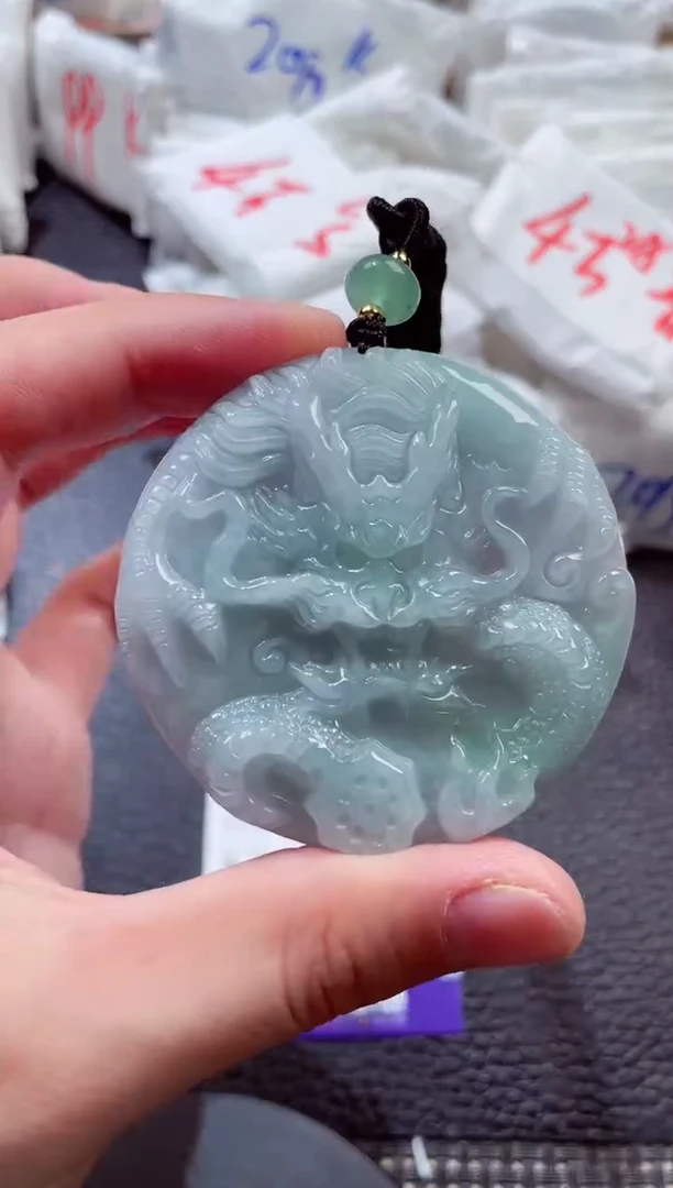 颈饰未镶嵌翡翠00004986