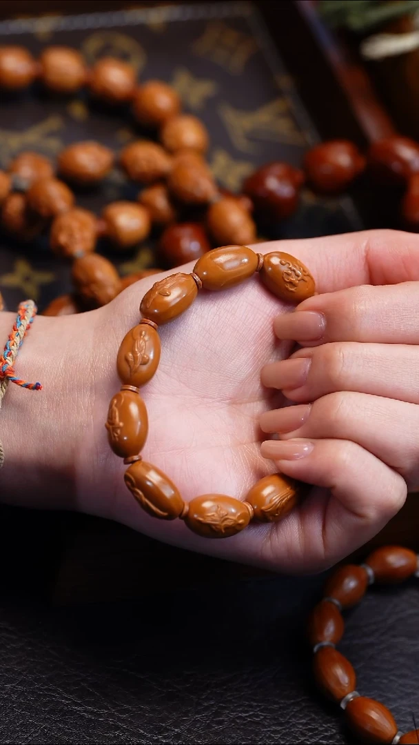 【闪购商品】橄榄核吊坠苏工橄榄核