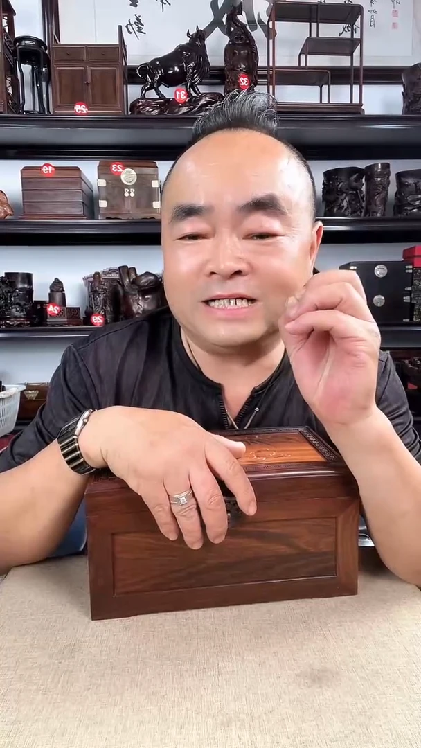 木28瑕疵老李红木工艺品