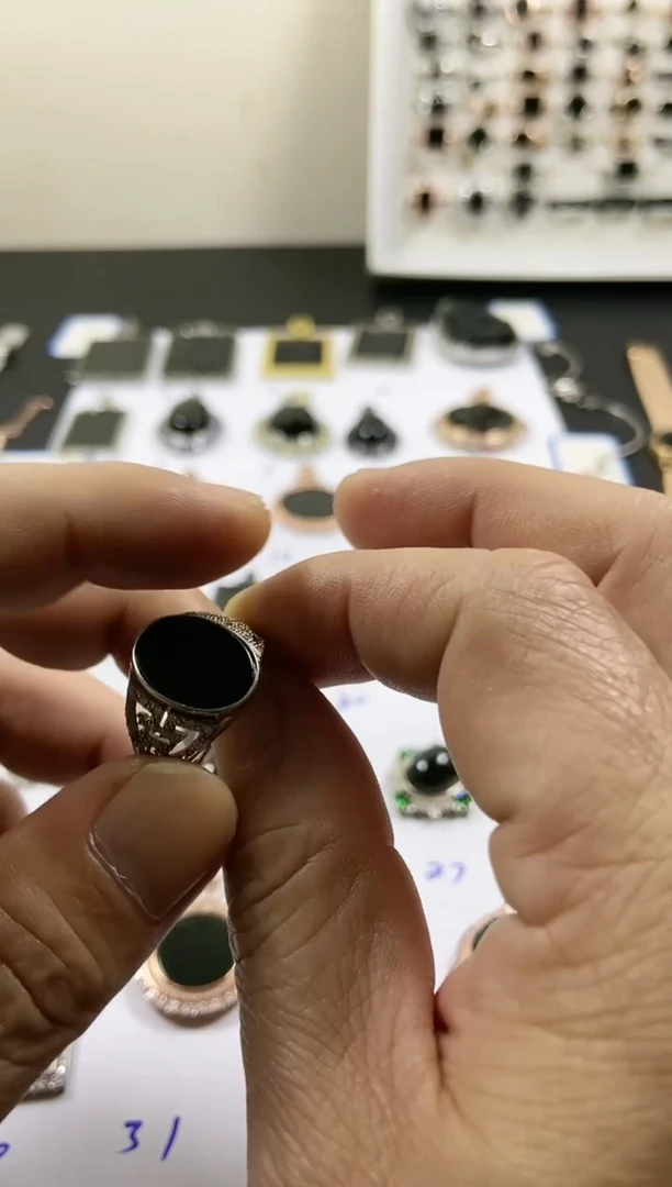 银S925镶嵌戒指翡翠设计款