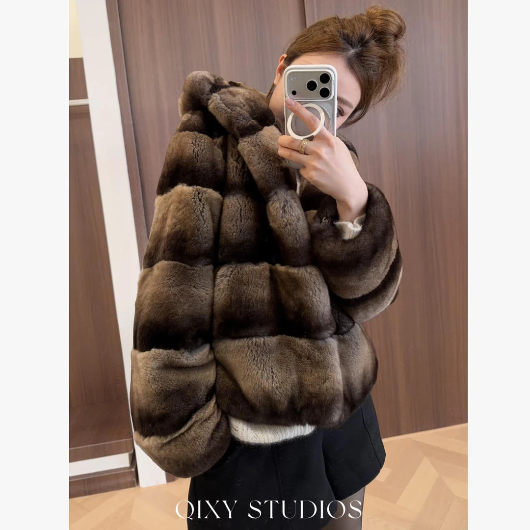 QIXIAOYAO.皮草丝绒青紫蓝兔皮毛一体皮草外套冬季新#YTZCQ25880