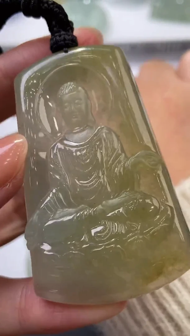 未镶嵌挂件翡翠372398   多人