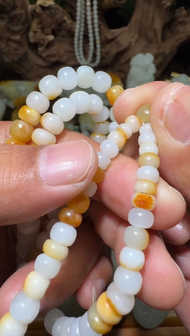 未镶嵌手链和田玉和田玉项链