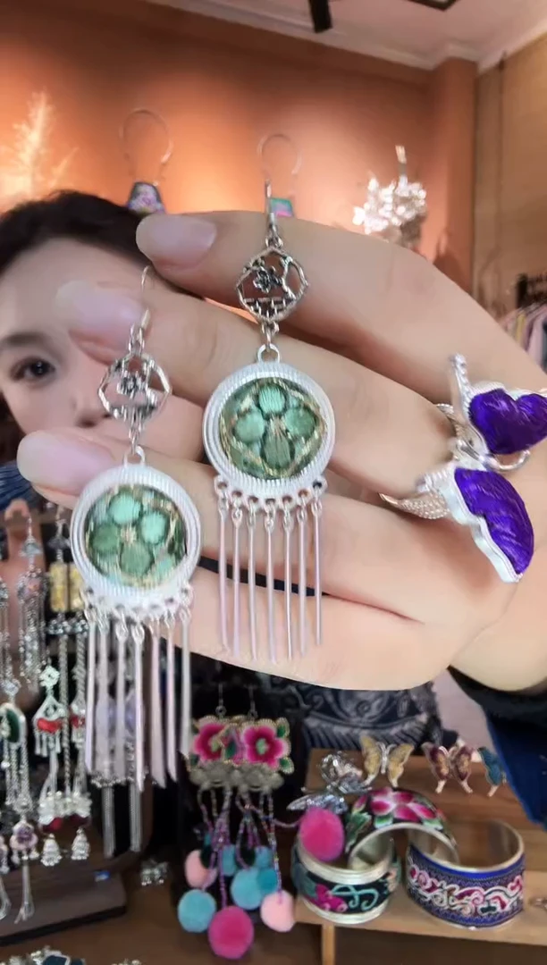 刺绣纯手工民族风耳环
