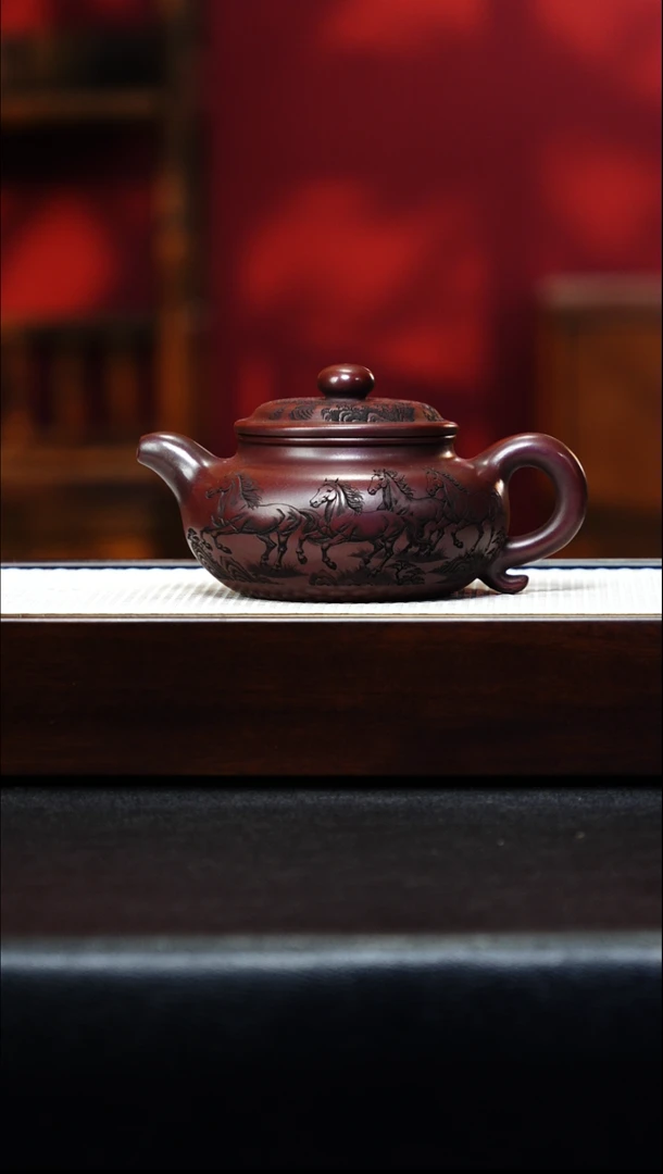 宜兴紫砂 仿古 龙山古乌泥 吴国政h631