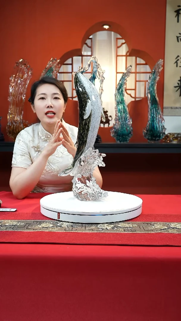 琉璃手工艺品鲸鱼