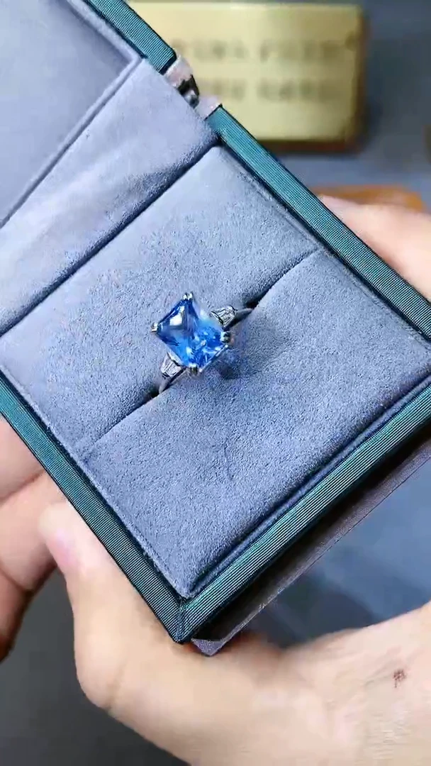 【闪购商品】海蓝宝石戒指银S925镶嵌321