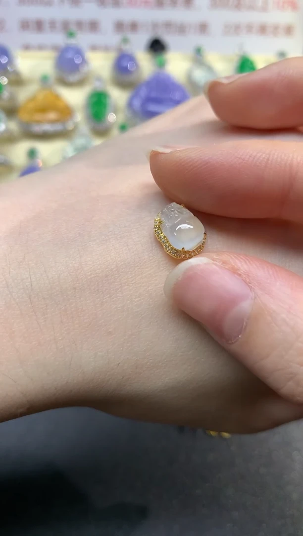 翡翠18K金镶嵌吊坠(不含链)吊坠|1500+150