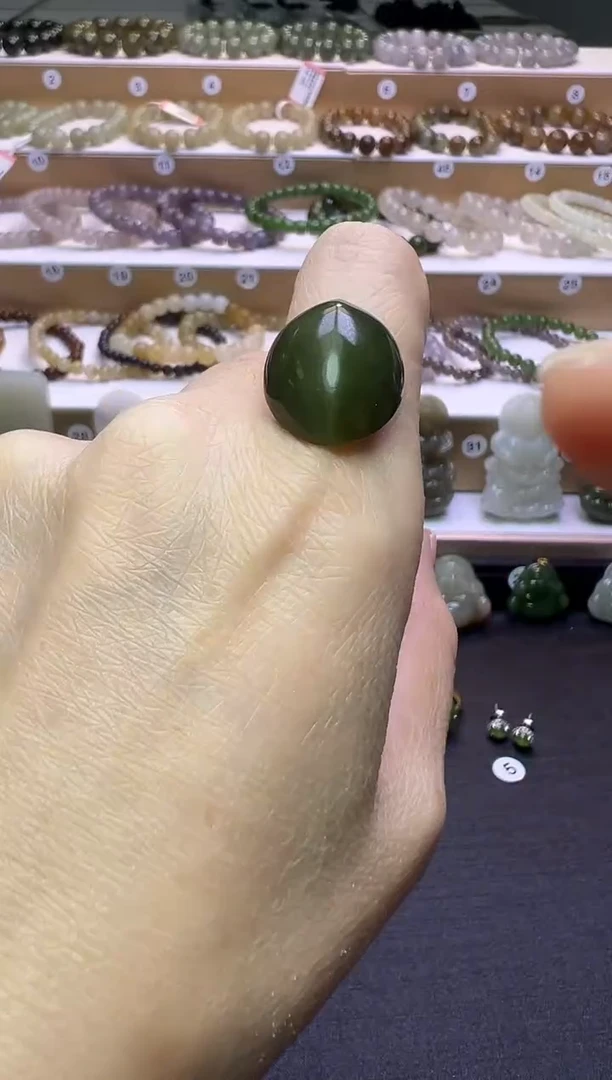 颈饰未镶嵌和田玉222号链接约卡21*17*8微包容