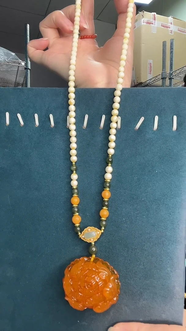 未镶嵌琥珀裸石天然蜜蜡A0977