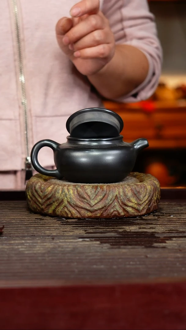 宜兴原矿紫砂壶茶壶宜兴原矿紫砂壶茶壶200C