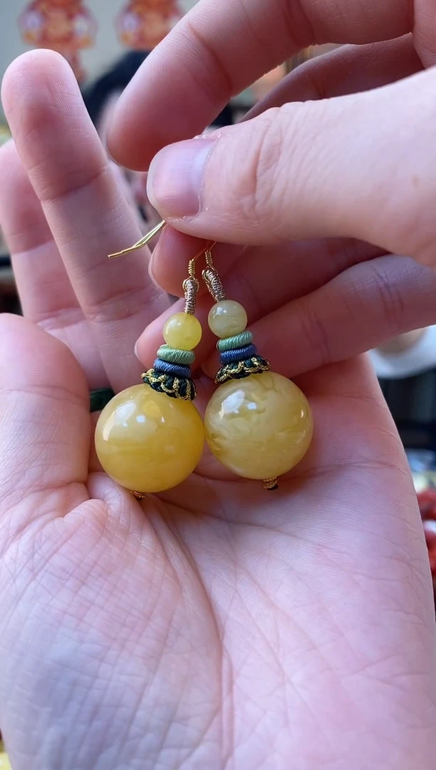 【闪购商品】琥珀颈饰未镶嵌吊坠微瑕