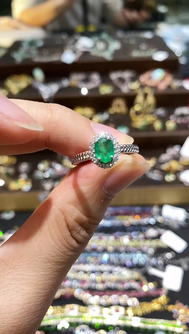 【闪购商品】祖母绿戒指银S925镶嵌戒指