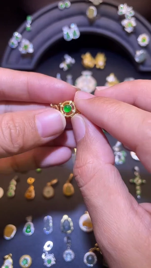 吊坠(不含链)银S925镶嵌翡翠1