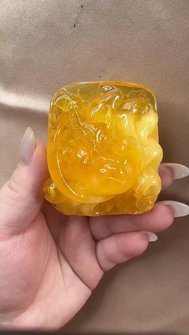 琥珀颈饰未镶嵌吊坠