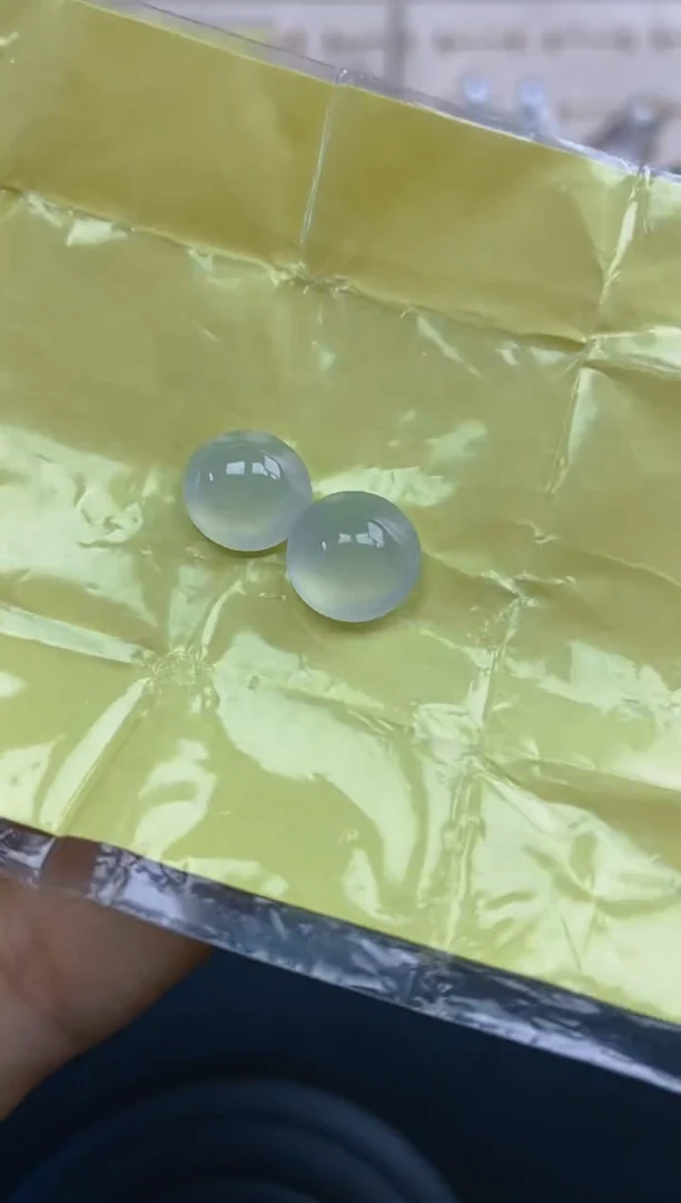 定制翡翠未镶嵌天然翡翠蛋面77