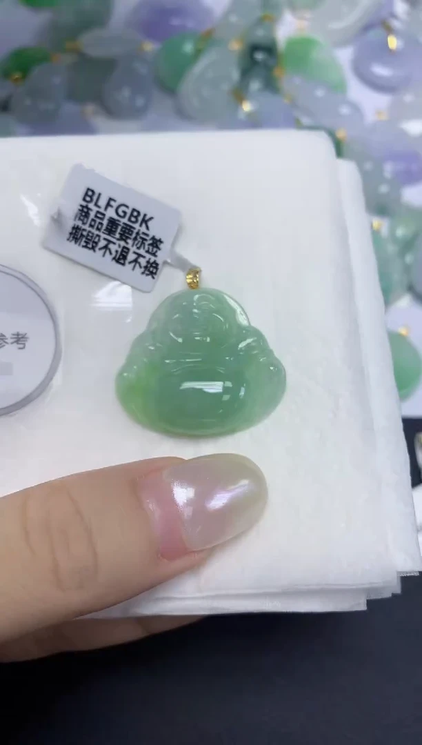 翡翠18K金镶嵌颈饰天然缅甸翡翠A货百元以上9元证书费自理