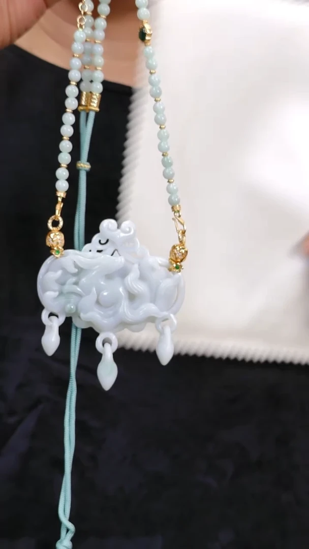 颈饰未镶嵌翡翠国风