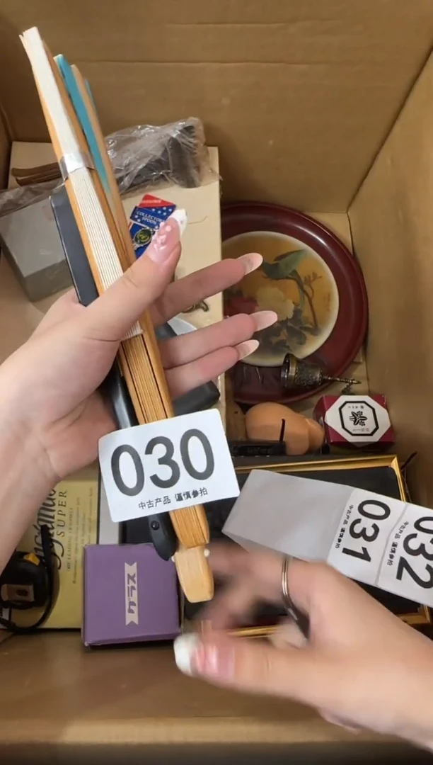 瓷片月***了030...中古产品谨慎参拍