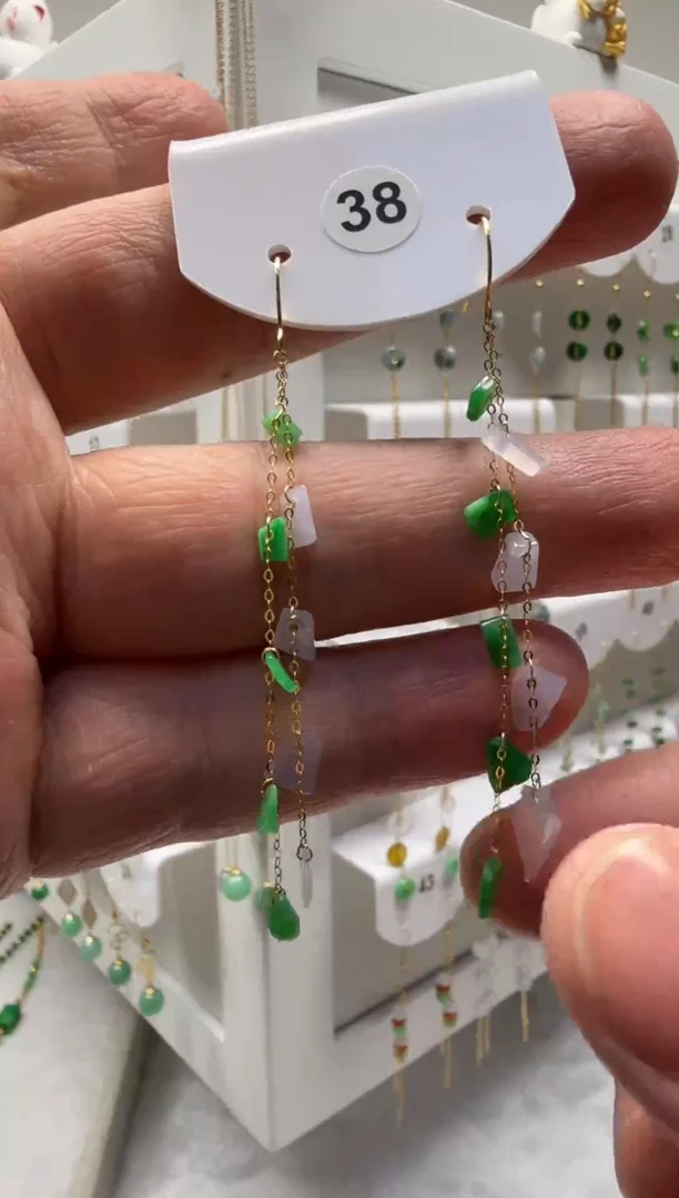 18K金镶嵌翡翠耳饰缅甸天然翡翠a货