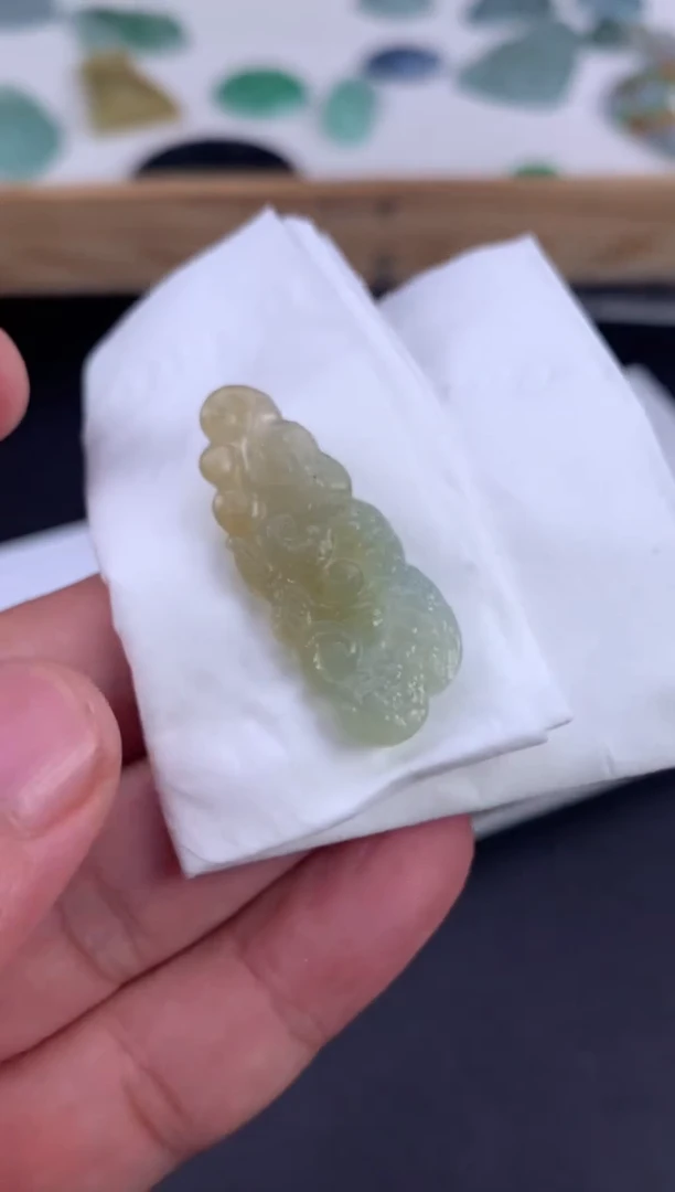 未镶嵌定制翡翠丙***5翡翠
