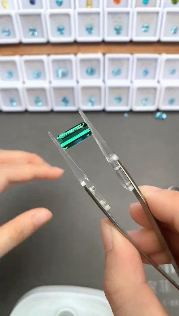 未镶嵌裸石定制碧玺3.28ct