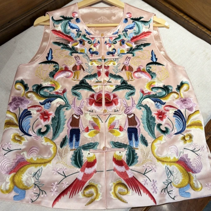 粉德福 芳华设计新中式醋酸刺绣马甲国风粉色元素刺绣马甲FH-A024