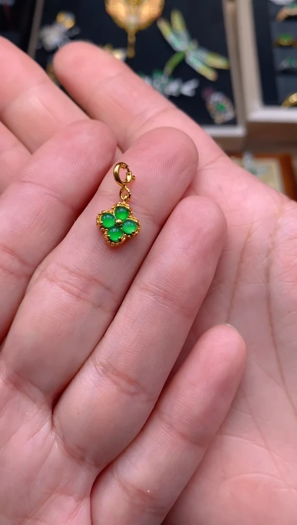 【闪购商品】翡翠吊坠(不含链)银S925镶嵌万能扣