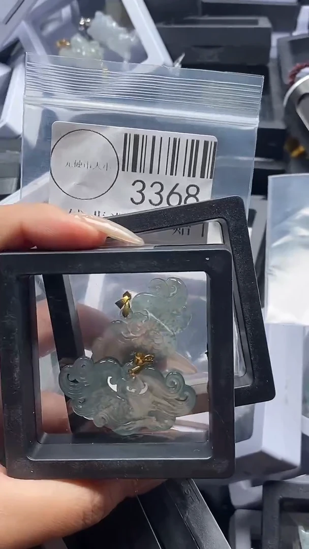 颈饰未镶嵌翡翠S****e3368