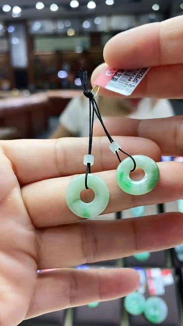颈饰未镶嵌翡翠甜甜圈