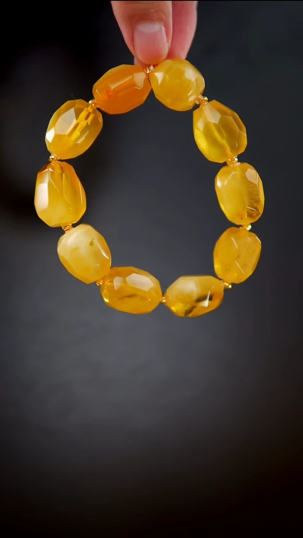 手链琥珀未镶嵌俄料金角蜜钻面吊坠28.9