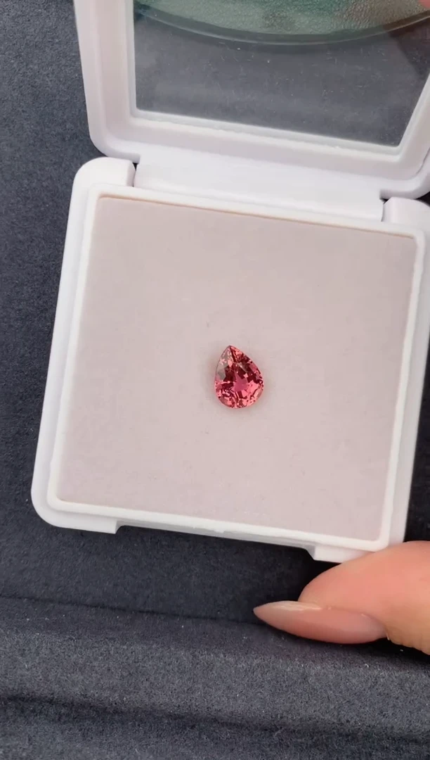 未镶嵌珠宝半成品碧玺1.8ct粉碧玺 FH 定制