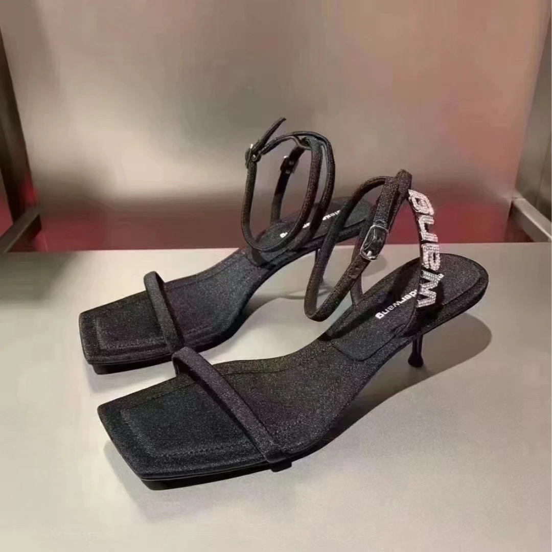 未使用 Alexander McQueen/亚历山大·麦昆 高跟凉鞋黑色 TP007926