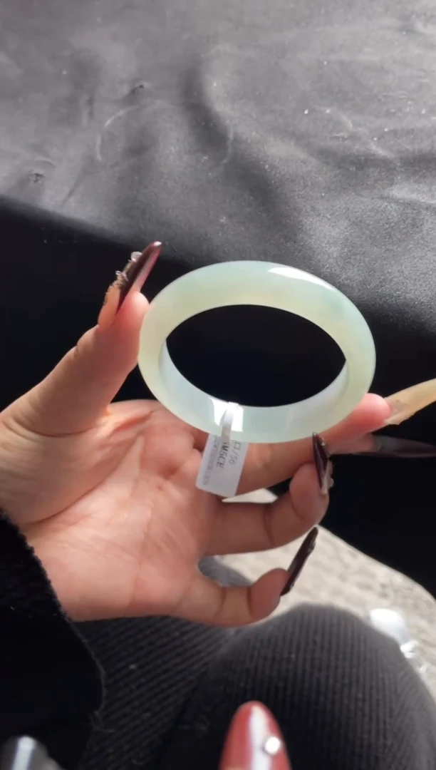 未镶嵌手镯翡翠三天鉴赏期