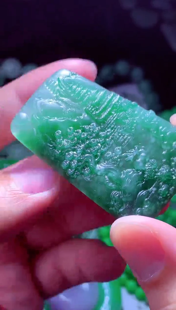未镶嵌定制翡翠肚****#翡翠毛货定制