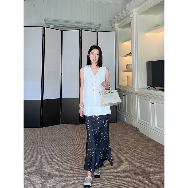 郭九九呢 天丝亚麻v领简约无袖上衣斜裁印花半身裙 G925A06672-4