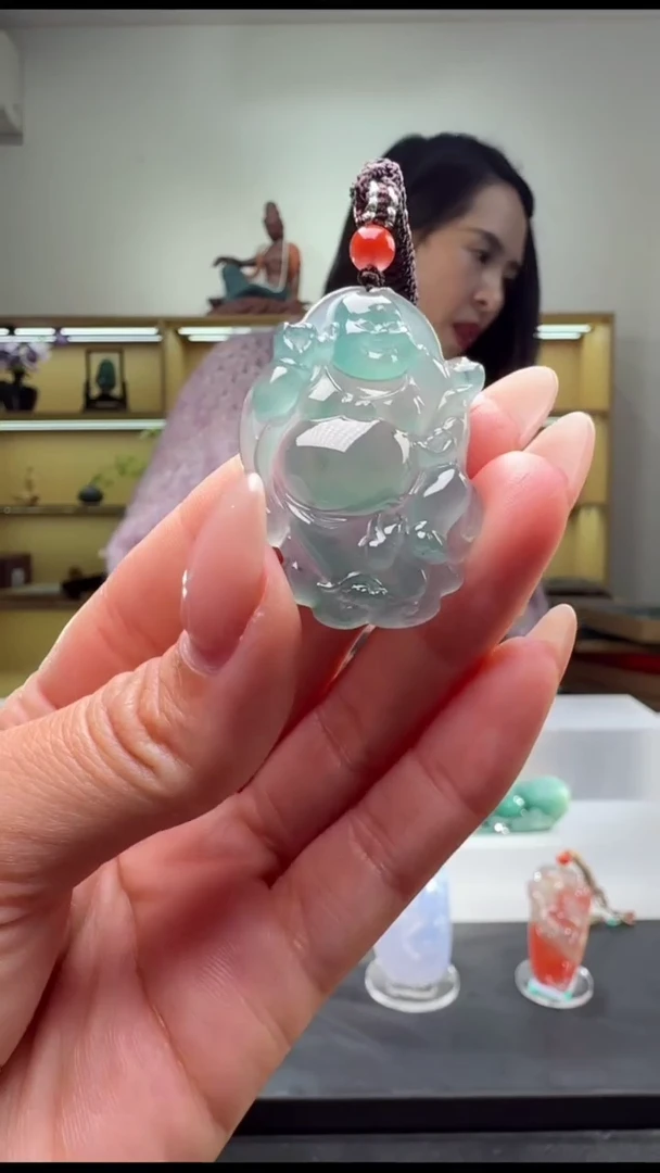 吊坠(不含链)未镶嵌翡翠佛公（多样性发其一）
