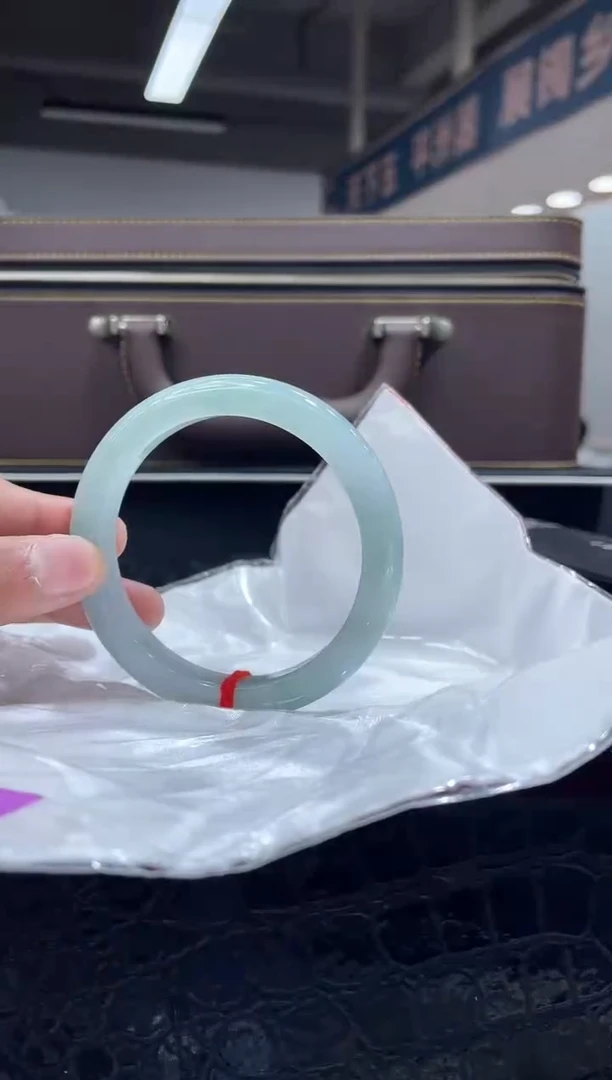 未镶嵌手镯翡翠4